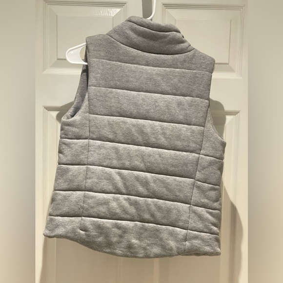 Be Cool Jersey Knit puffer vest with snaps and tie - Picture 3 of 3